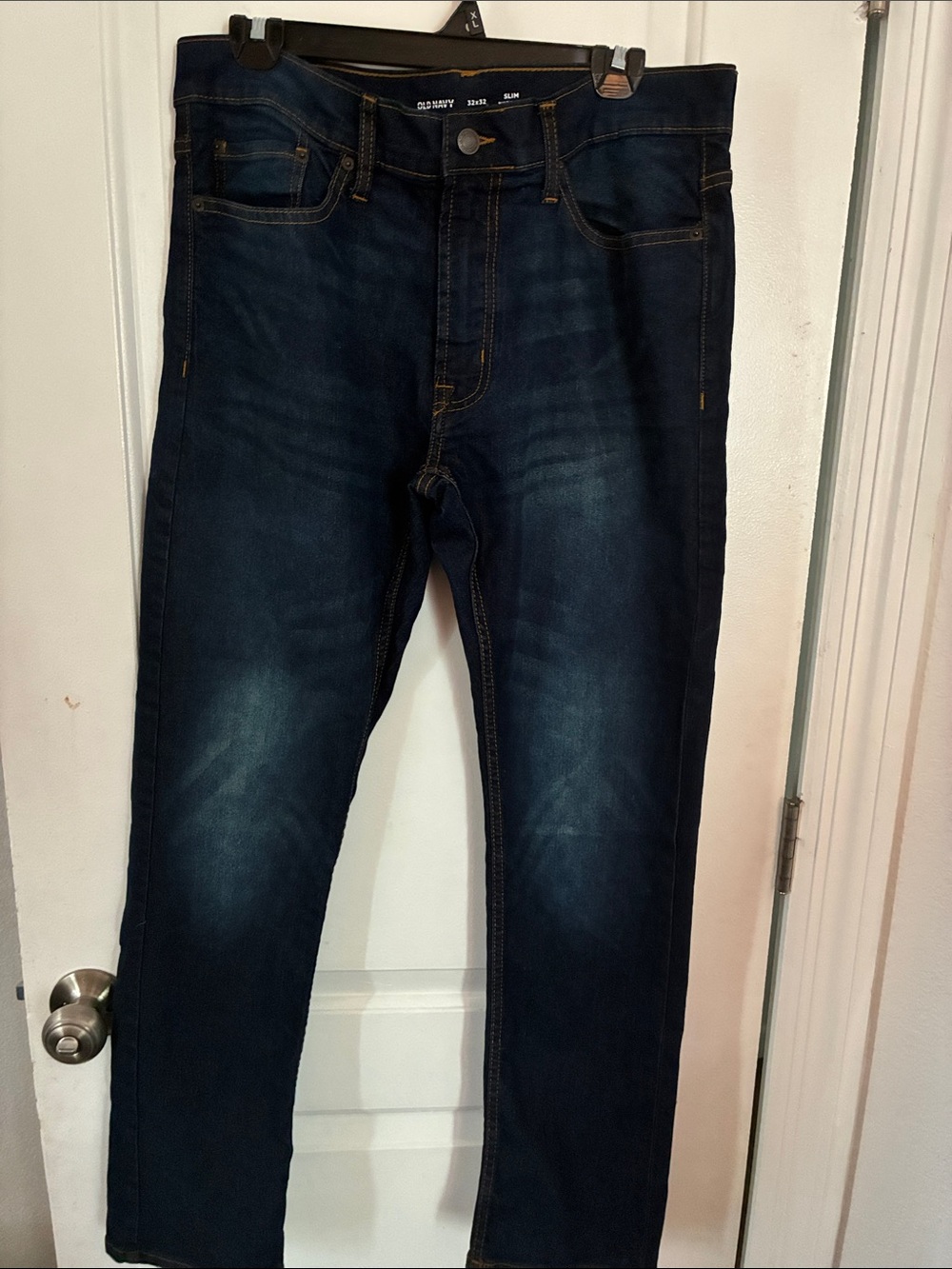 Old Navy Men’s Dark Indigo Slim Straight Jeans